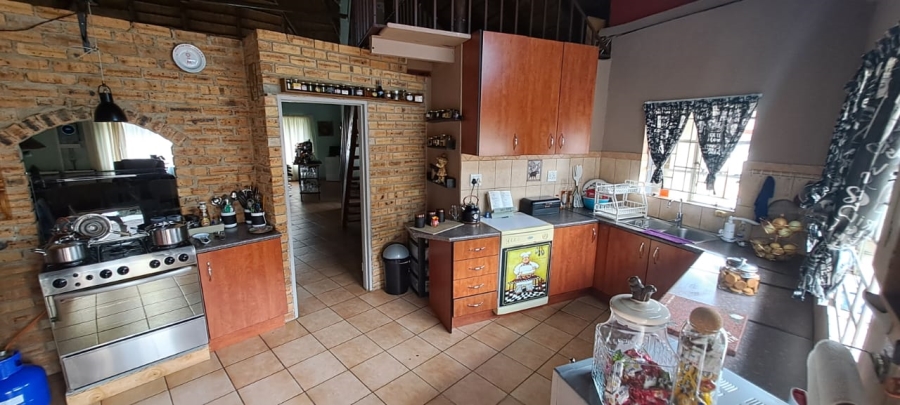 3 Bedroom Property for Sale in Olifantsnek North West